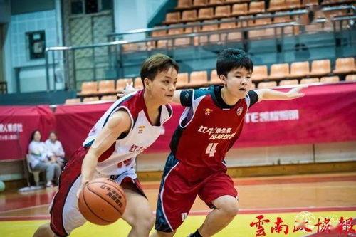 爆料篮球女生是谁啊视频,她是谁？视频曝光引发热议  第2张