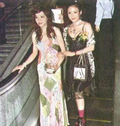 香港爆料杨怡生孩子视频