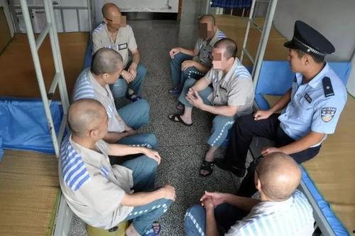 真实爆料监狱打人视频,打人视频揭露惊人内幕  第2张