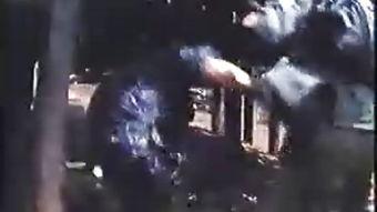 猛鬼霸王花在线观看,惊悚之夜，生死较量  第2张