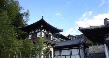 黄山梓路寺爆料事件视频,揭秘寺庙内部惊人真相