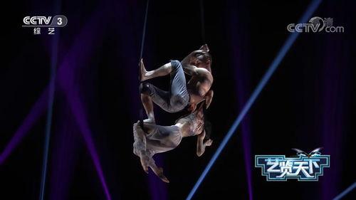 圣诞节杂技演员爆料视频  第3张