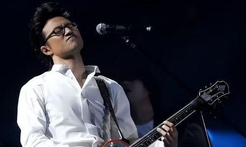 娱乐圈最新爆料汪峰,娱乐圈再掀波澜